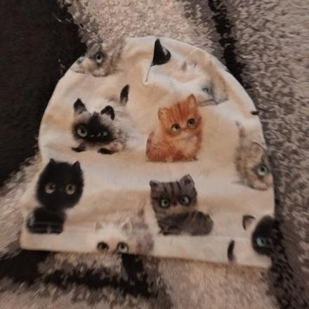 Čiapka slovenský výrobok, 128