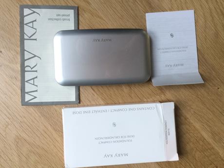 Mary kay elegantná kazeta na púder, 