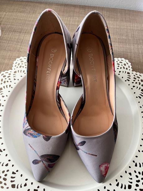 Elegantné topánky, 40