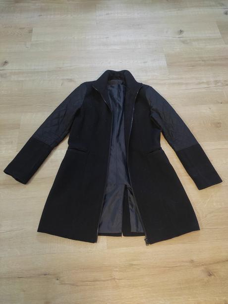 Čierny kabat, esmara,38