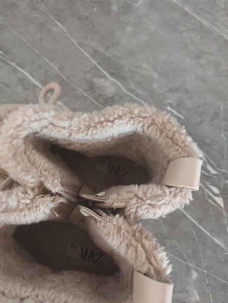 Béžové snehule, zara,32