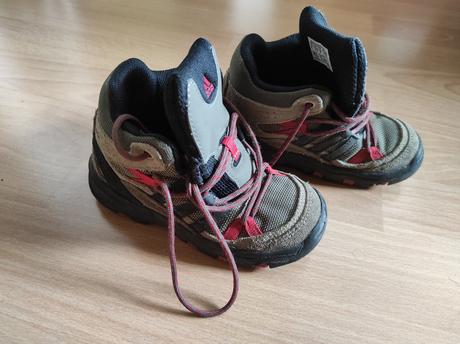 Outdoorove tenisky adidas, adidas,26