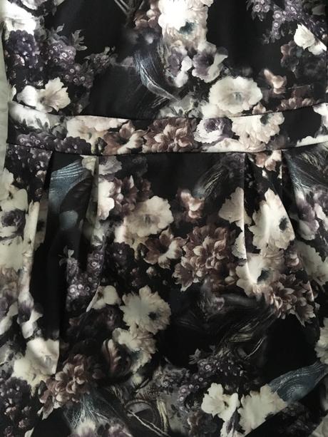 Spoločenské šaty, 38