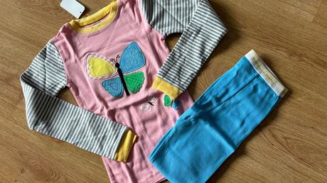 Dvojdielne pyžamo, 122 / 128