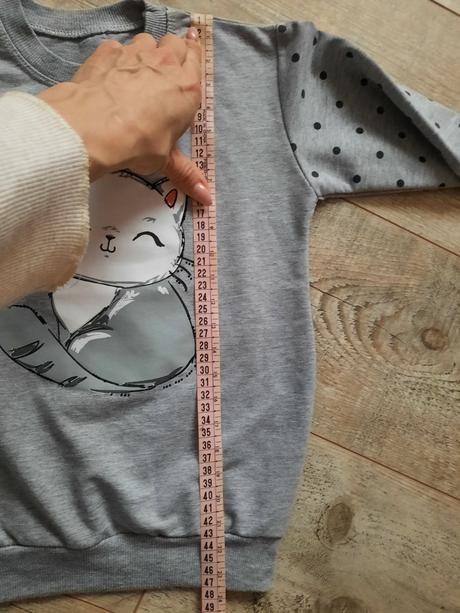 Pekný pulovrik 128, 128