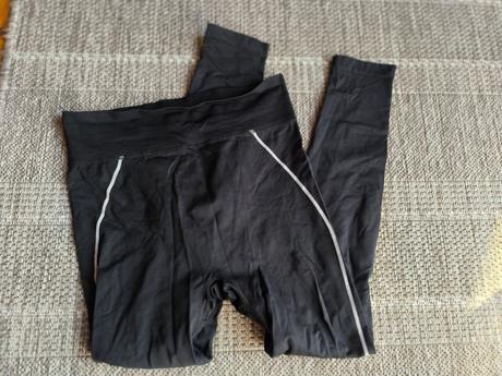 Športové legíny s vysokým pásom, 46