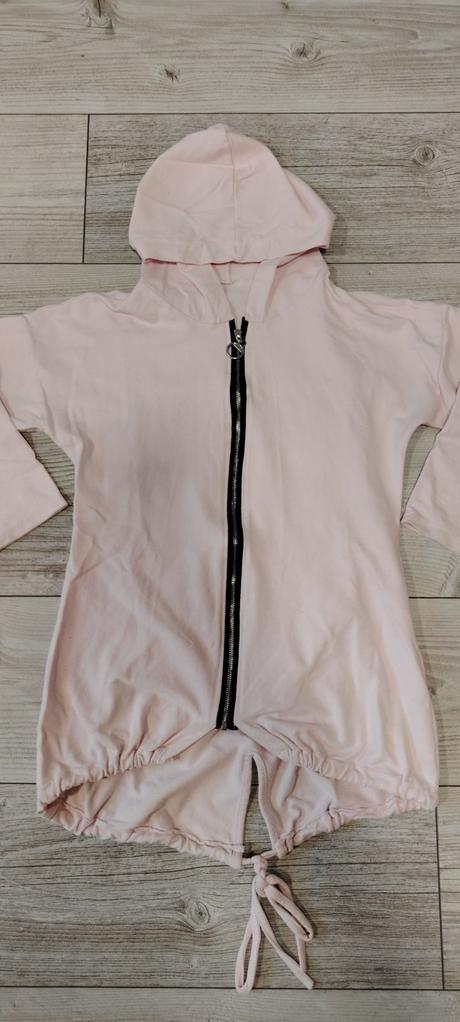 Predĺžená mikina, 134