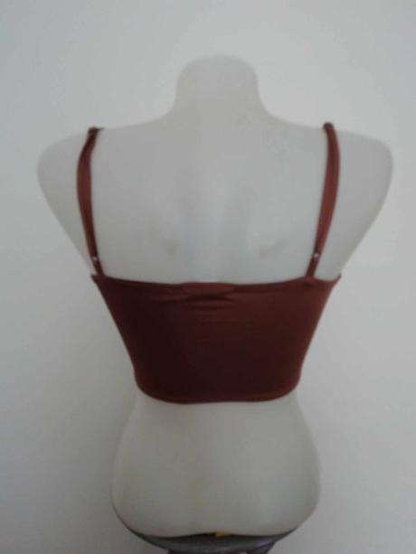 Crop top na ramienkach, amisu,32