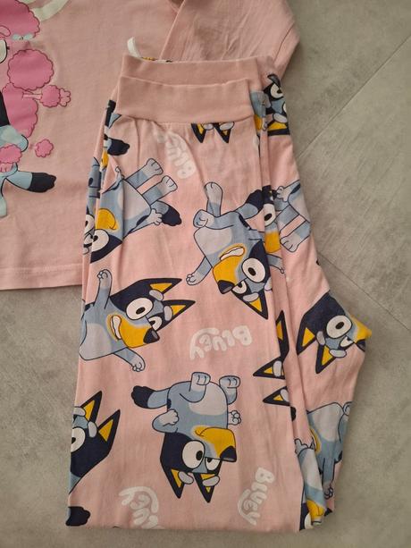 Bluey pyžamko, h&m,122