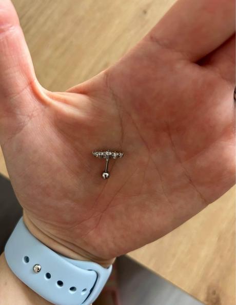 Piercing do ucha helix, 