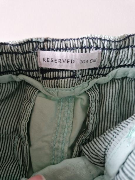 Šortky, reserved,104