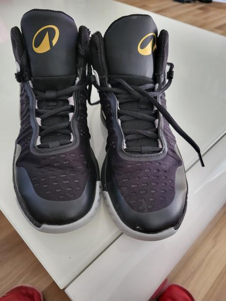 Basketbalove tenisky, decathlon,34