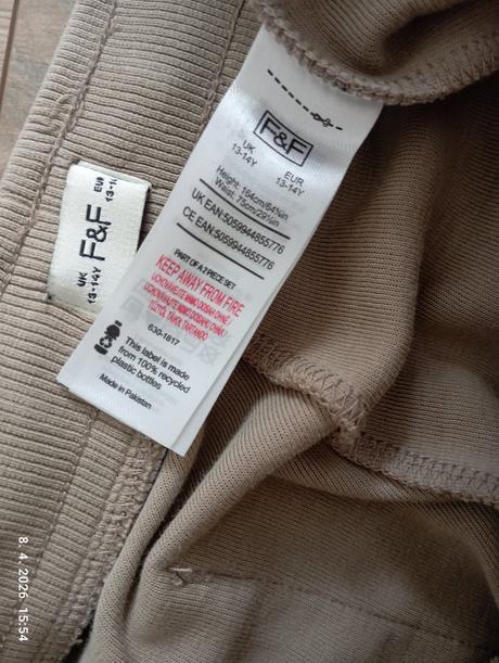 Tepláky pre plnšieho chalana (už s poštou), f&f,158