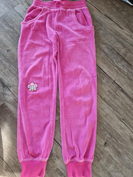 Velurove teplaky, 140