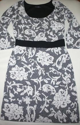 M, elegantné saty rinascimento, 38, m