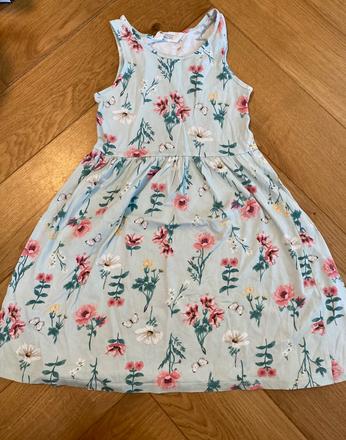 Saty s plameniakmi, h&m,122