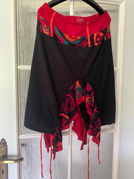 Sukna a tricko coline m etno, m