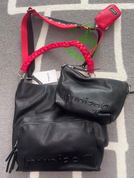 Kabelka desigual bols half logo 2v1 s visačkou, desigual