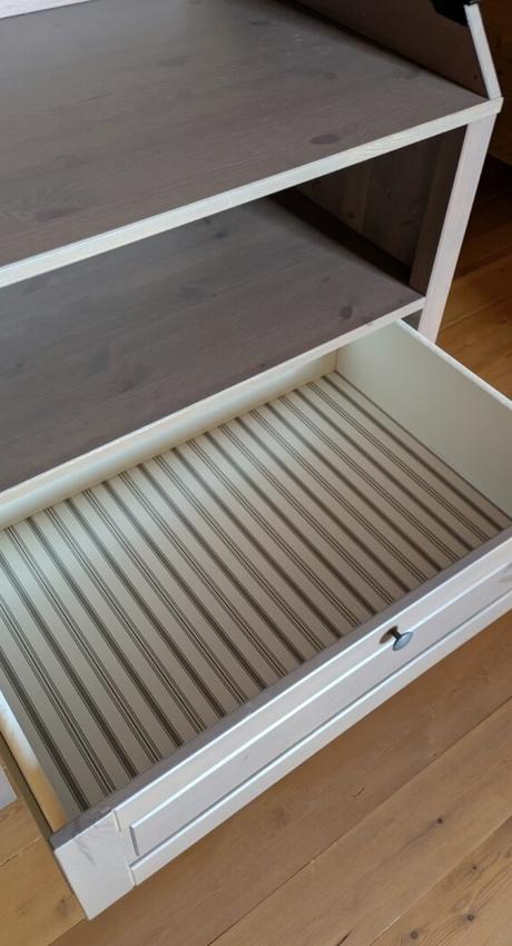 Prebaľovací pult/komoda ikea sundvik - osobný odbe,