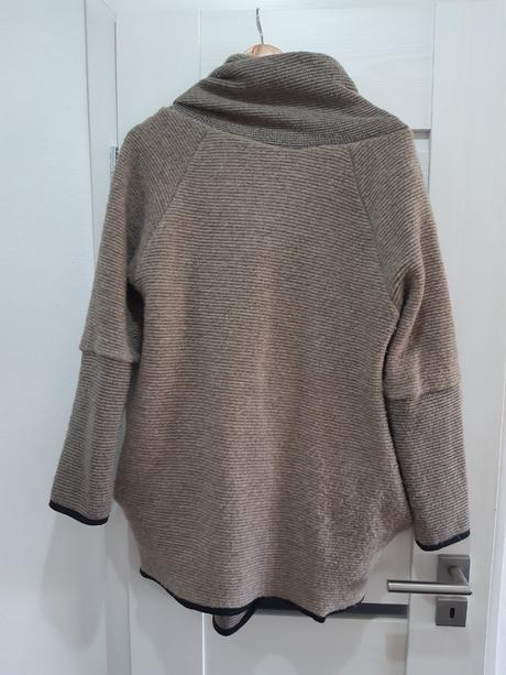 Ponco/ sveter,