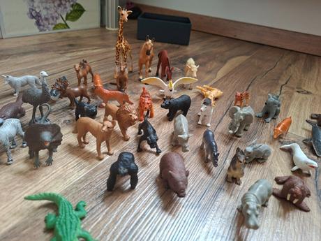 Figurky zvierat 53ks, 