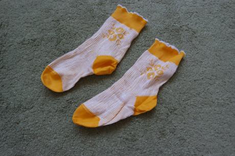 Dievčenské ponožky, 27