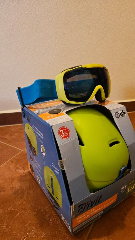 Detská helma na lyžovanie + okuliare, l