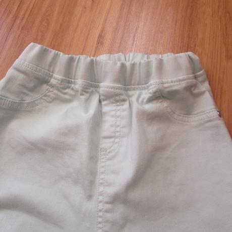 Jeggins, reserved,146