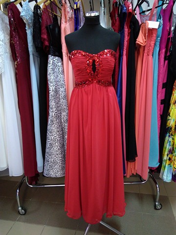 Spoločenské šaty šité u nás vo veľkosti m/l, l / m