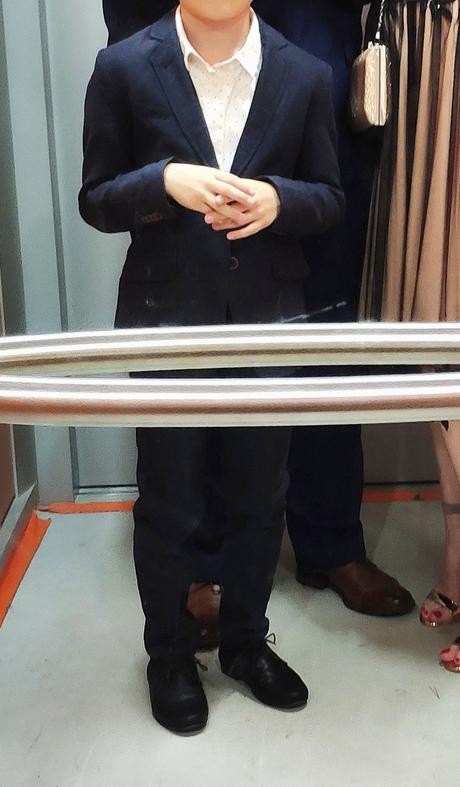 Chlapčenský oblek, 128