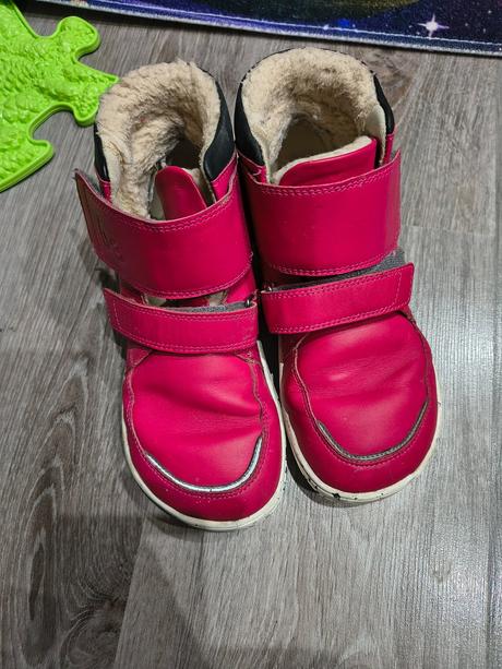 Topanky be lenka, be lenka,32