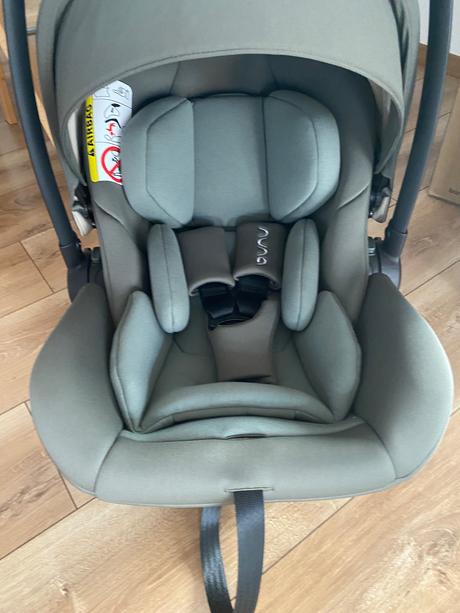 Nuna arra next 2024 autosedačka + základna, nuna