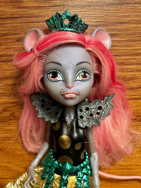 Mouscedes monster high, 