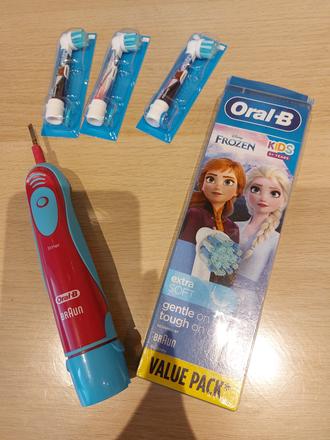Elektrická zubná kefka oral-b braun +3x nastavec,