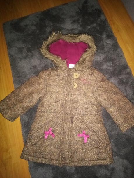 Dievčenska bunda, 92