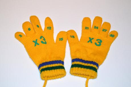 Háčkovaná čiapočka s mašličkou, 98 / 104 / 110 / 116