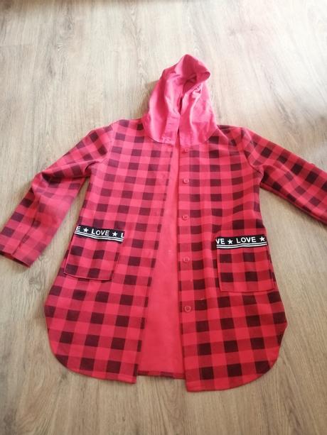 Karovana košeľa, 134