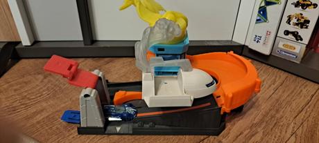 Hot wheels ptero port attack, 