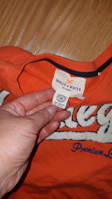 Mikina lindex 146 aplikácia na prednom diely, lindex,146