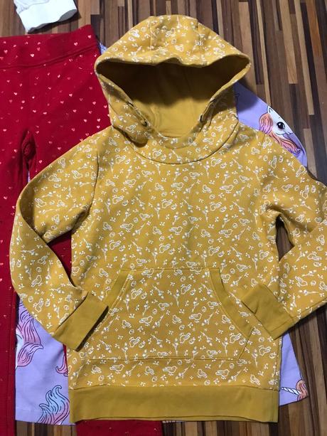 Krásna horčicovo vtáčikovská mikinka, topolino,122