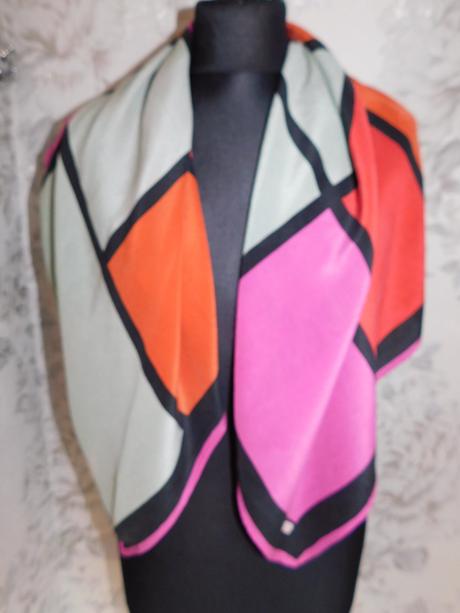 Codello kvalitná luxusna hodvabna elegantná šatka, xl