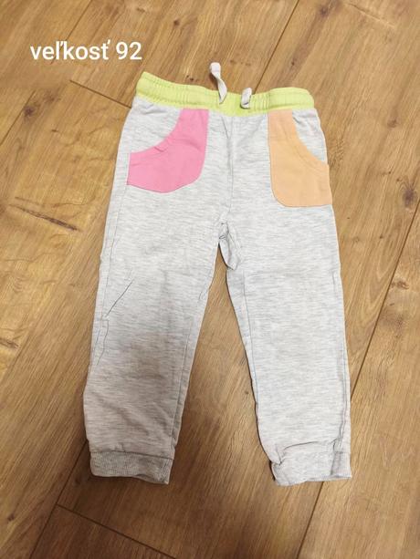 Balíček oblečenia veľkosť 92, sinsay,92