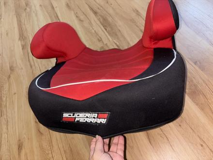 Podsedak 15-36 kg, ferrari