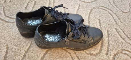 Poltopánky, rieker,39