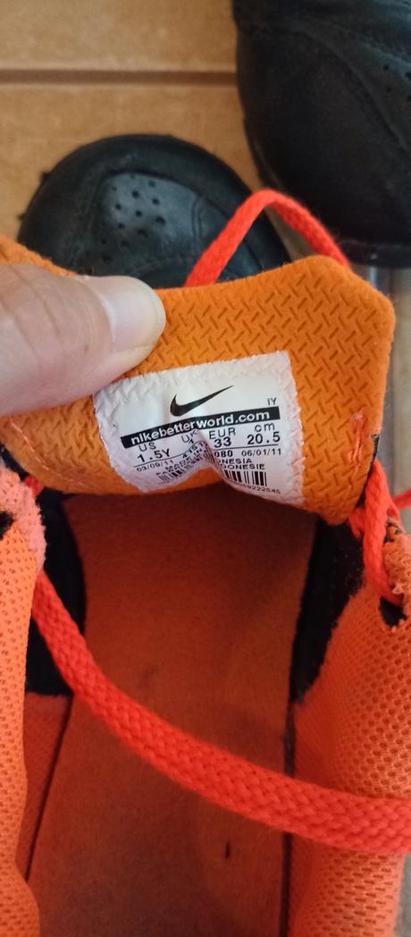 Turfy/ kopačky nike v. 33, nike,33