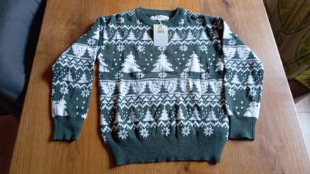 Sveter, reserved,122