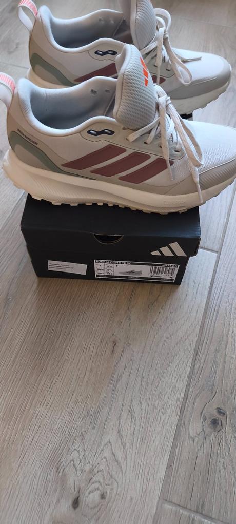 Adidas tenisky, adidas,38