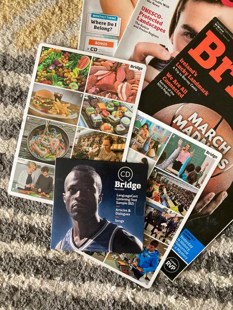 Časopis bridge, cd a karty, 