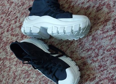 Tenisky s hrubou podrážkou, adidas,42