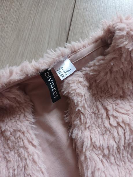 Chlpatý kabátik, h&m,38